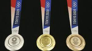 10 361 sportlerinnen und sportler aus 197 ländern nahmen an 271 wettbewerben teil. Olympia 2021 Mit Medaillenspiegel Aktuell Wie Viele Gold Medaillen Holt Sich Team Deutschland Heute News De
