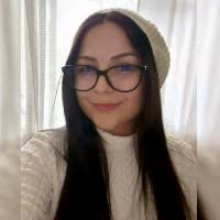 100+ perfiles de «Allyson»