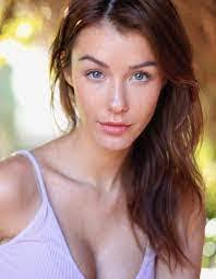 Martinyar Paige's Instagram, Twitter & Facebook