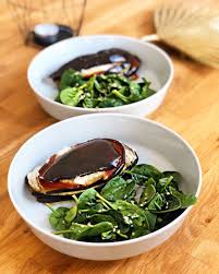 Ingredients Pour 4 Milles Feuilles 1h De Preparation Cuisson Comprise 3 Grosses Aubergines 200g De Sauce Tomate Un Peu D Huil Tofu Amande Recettes De Cuisine