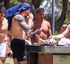 Motorsport.com recently spoke with byron on a variety of topics, including. Sonny Bill Williams Shows Off His Bbq Cooking Skills In Byron Bay Ahead Of League Comeback Express Digest