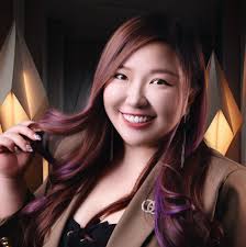 iPhone 13 Pro 远峰蓝（Sierra Blue）实体机💙 真的超美，超梦幻！ ✓这里购买iPhone  有折扣：https://invol.co/cl67aff