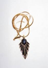 The wire wrapped tree is made out of an antique 24 gauge copper wire and has a little mating owl sitting on the branches of the tree. Antique Adjustable Chain Bronze Camel Pendant Necklace Jewelry Sweater Chain Fashion Necklaces Pendants Jewelry Watches