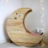 This said, people often use the term for small baby beds with hard sides. 1