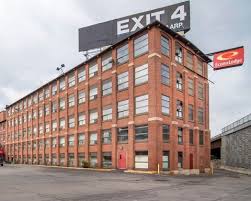 Maybe you would like to learn more about one of these? Econo Lodge Manchester Nh Hotel Book Today