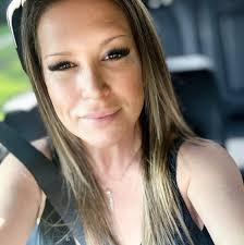 Jodie Turner-Smith brought BIG bombshell energy to the Victoria's Secret  pink carpet in an extravagant look by Georges Chakra.