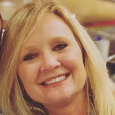 Ashlyn Lang⭐️ (@MissAshlynLang)