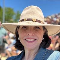 90+ "Lorinda" profiles