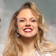 Joanne Clifton's Instagram, Twitter & Facebook