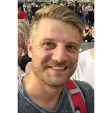 Alexis Hooper's Instagram, Twitter & Facebook