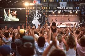Freddie mercury last moments!!the discovery of aids until the tragic disappearance. 33 Years Later Queen S Live Aid Performance Is Still Pure Magic Cnn Com