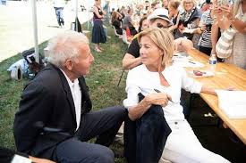 He is a household name in france, and nicknamed ppda.with over 30 years and in excess of 4,500 editions of television news to his credit, he was one of the longest serving newsreaders in the world until he was fired in 2008. Epingle Sur Stars