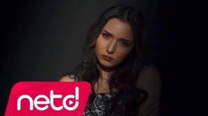 She made her debut with her role in turkish series life is bittersweet (hayat bazen. Melis Sezen Net Worth How Much Does Melis Sezen Make Popnable