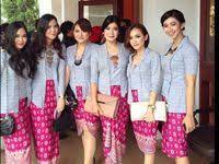 Contoh baju long dress kain jumput : 36 Ide Kebaya Jumputan Batik Pakaian Wanita Model Pakaian