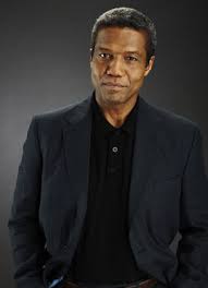Ambientada en el mismo hospital que su serie hermana, holby city se centra en la vida personal y profesional de los doctores. Hugh Quarshie Wookieepedia Fandom