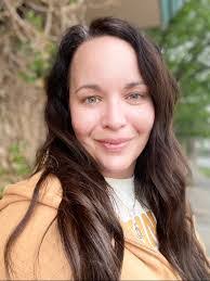 Stacie Watts's Instagram, Twitter & Facebook