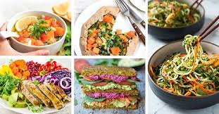 Spread mayo on one side of the third piece of bread and place on top of the lettuce. 26 Easy Light Dinner Ideas Skewers Bowls Salads
