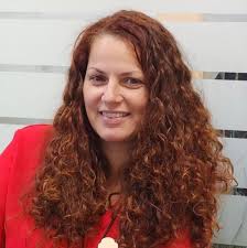 מחפשת מישהי שמתעסקת עם דיקור סיני..