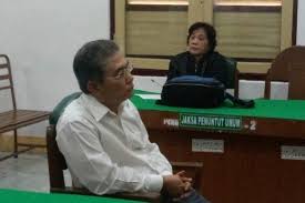 Check spelling or type a new query. Pegawai Bank Salah Transfer Nasabah Divonis Bersalah Dan Didenda Rp 4 Miliar Halaman All Kompas Com