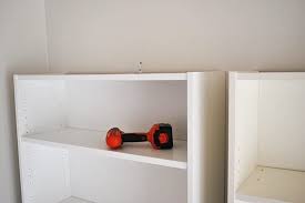 How To Build Diy Built In Bookcases From Ikea Billy Bookshelves Built In Bookcase Ikea Billy Bookcase Bookshelves Built In