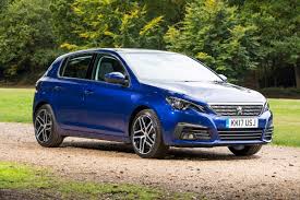 The 308 features a range of petrol and diesel engine options. Peugeot 308 Review Heycar