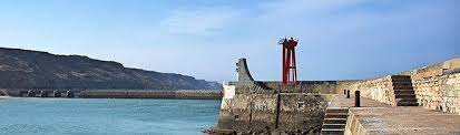 A 10h pour la météo port en bessin huppain, le ciel devrait être ensoleillé avec de tres rares passages nuageux. Meteo Plage Port En Bessin Huppain Heure Par Heure Temperature Eau De Mer Indice Uv Et Etat De La Mer M6 Meteo