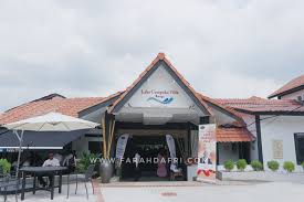 41 m und wird mit beginner bewertet. Pakej Perkahwinan Bertema Garden Di Bangi Lake Cempaka Villa Jadi Rebutan Untuk Majlis Istimewa Farah Dafri