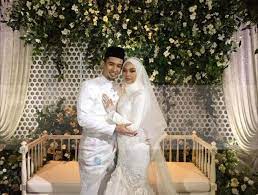 Aizatul aqma hamdan (berkahwin 2019). Foto Nazrief Nazri Telah Sah Menjadi Suami Kepada Seorang Model Dengan Sekali Lafaz Yoy Network