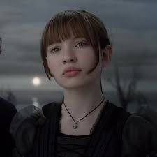 Emily Browning: Unique Edits and Fan Creations