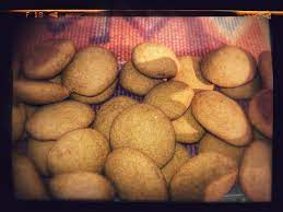 iyilik ve saglik keciboynuzu unlu kurabiye kurabiye glutensiz tatlilar tatli