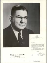 Kent Huggins's Instagram, Twitter & Facebook