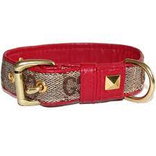 We carry a wide selection of collars for cats and kittens that come in different styles like bell collars and breakaway collars as well as different colors and materials like cotton, leather and more. Gucci Style Leather Designer Dog Cat Collars