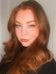 Julia Mcdonough's Instagram, Twitter & Facebook