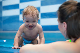 Ab wann kann ich mit meinem kind ins schwimmbad? Baby Und Kinderschwimmen Babykurse In Frechen
