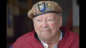 93-year-old WWII veteran checks skydiving off bucket list