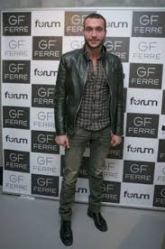 He made his television debut in 2010 by portraying the character of pusat in kurtlar vadisi pusu. Pinterest