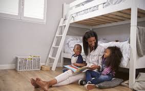Kinder toben und klettern und das bett muss solchen belastungen problemlos standhalten. Tipps Zum Hochbett Bauen Bauen Und Wohnen In Der Schweiz