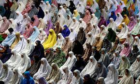 O jejum é um dos pilares do islão e é obrigatório. Comeca Hoje O Ramada Mes Sagrado Islamico Agencia Brasil