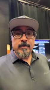 ૮ℓαµ∂เσ ƶαѵαℓα ʝ૨.'s Video