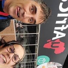 Nicole Knopp's Instagram, Twitter & Facebook