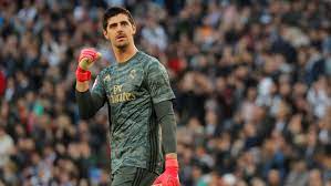 In the current club real madrid played 3 seasons, during this time he played 144 matches and scored 0 goals. Thibaut Courtois Stellt Die Jungste Geschichte Des Zamora Preises In Frage