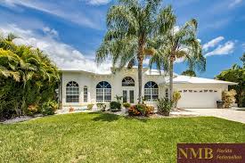 Wir bieten dir zahlreiche services, produkte und werkzeuge, die dich bei der suche nach dem idealen haus untersützen. Ferienhauser In Florida Mieten Nmb Florida Realty
