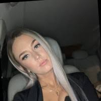 Ashley Petrucci's Instagram, Twitter & Facebook