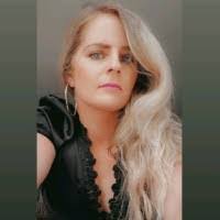 Debbie Keeton's Instagram, Twitter & Facebook