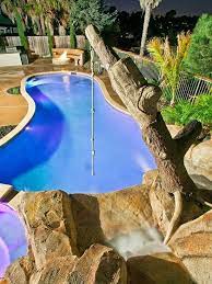 Rope swing for backyard pool! Pin By Maria Schulz On For The Home Pinterest Cool Swimming Pools Dream Pools Backyard Pool Designs