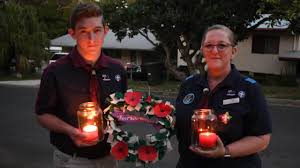 As a result of restrictions to this year's formal anzac day commemorations the rsl encouraged people to light up the dawn and remember and pay respects from home. A Different Dawn Service For Cq Scouts Morning Bulletin