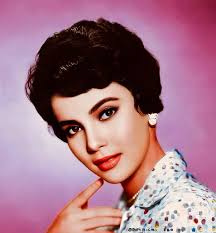 Lilia Dizon (Nov 25, 1930 -June 15, 2020) was the only daughter of Regina  Dizon, a Filipino, and Abraham "Abe" Strauss, an American of German Jewish  descent. At the age of 15,