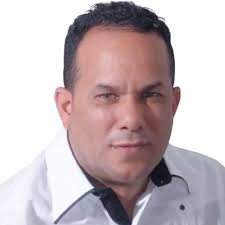 Los 15 alcades dominicanos con mayor y menor patrimonio neto