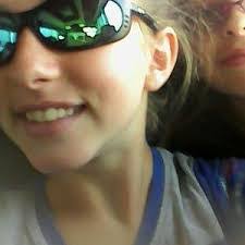 Daisy Stump's Instagram, Twitter & Facebook