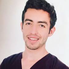 Alberto Alcalá (@AlbertoAlcal7)